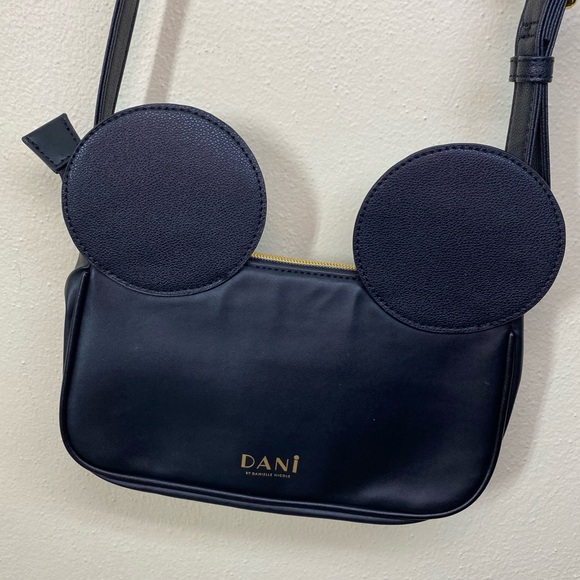 🧁 Disney DANI BY DANIELLE NICOLE Minnie Mouse Crossbody - Picture 4 of 10